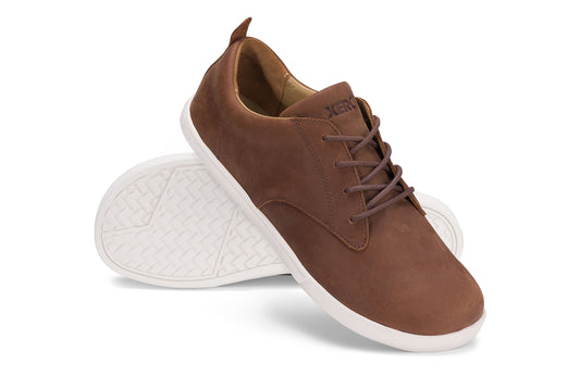 Eleganter Barfußschuh Xero Glenn Brown mit breiter Zehenbox