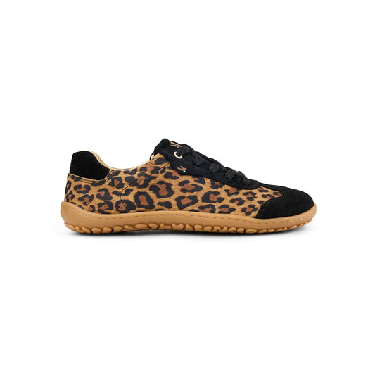Koel Iva Beige Barfuß-Sneaker für Erwachsene im Leoparden-Design