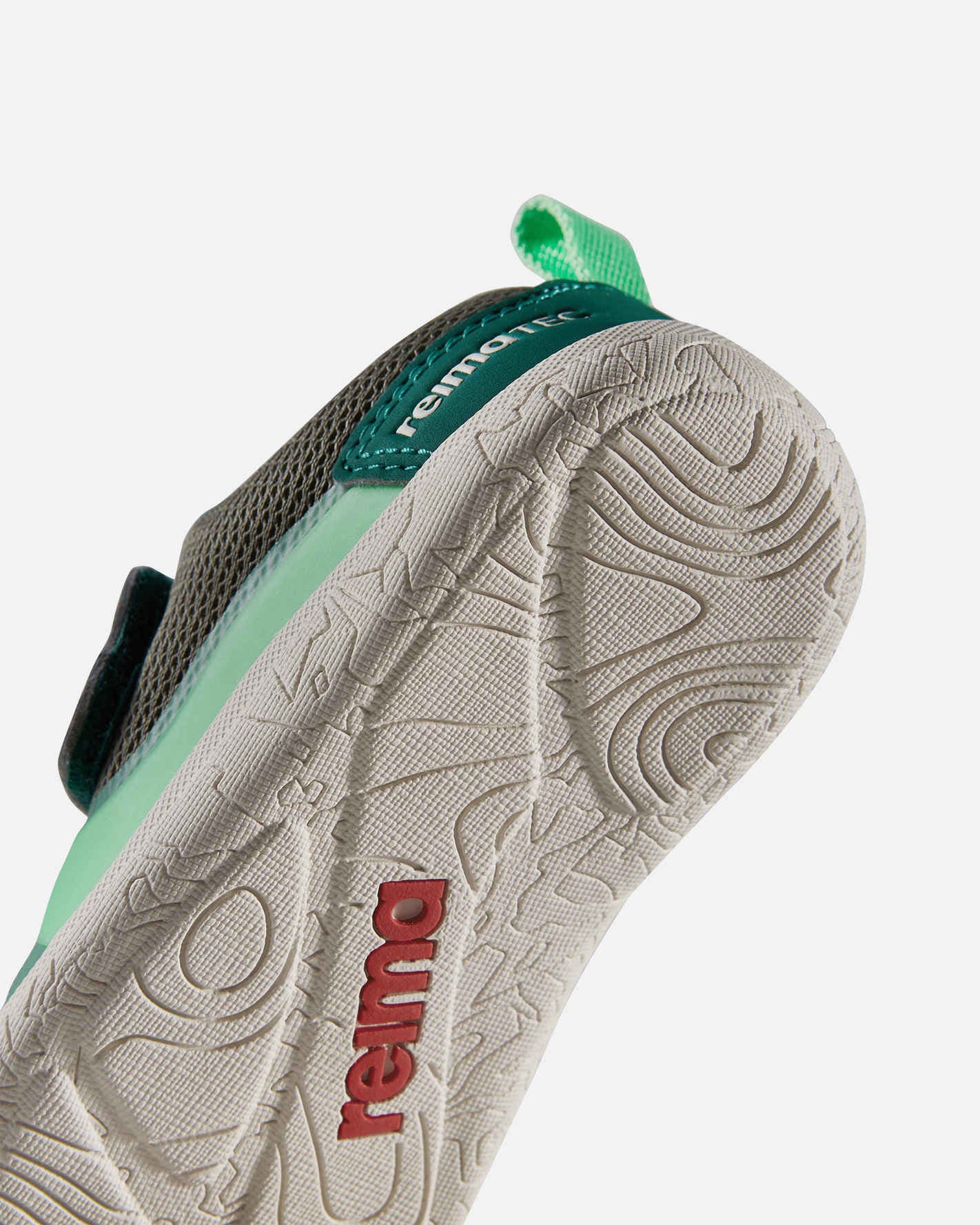 Reima Tepastelu Greyish Green – wetterfester Barfuß-Sneaker