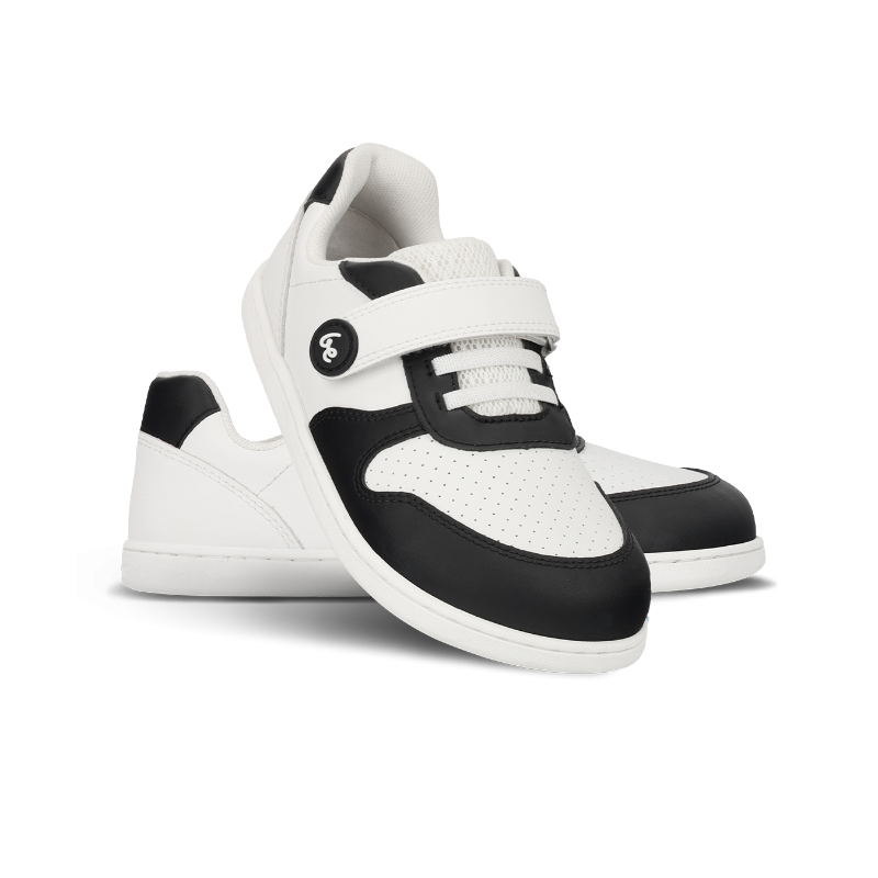 Mikroperforiertes Leder und atmungsaktive Zunge beim Be Lenka Scoot Kids